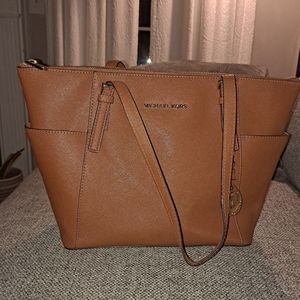 MICHAEL Michael Kors Jet Set Tote